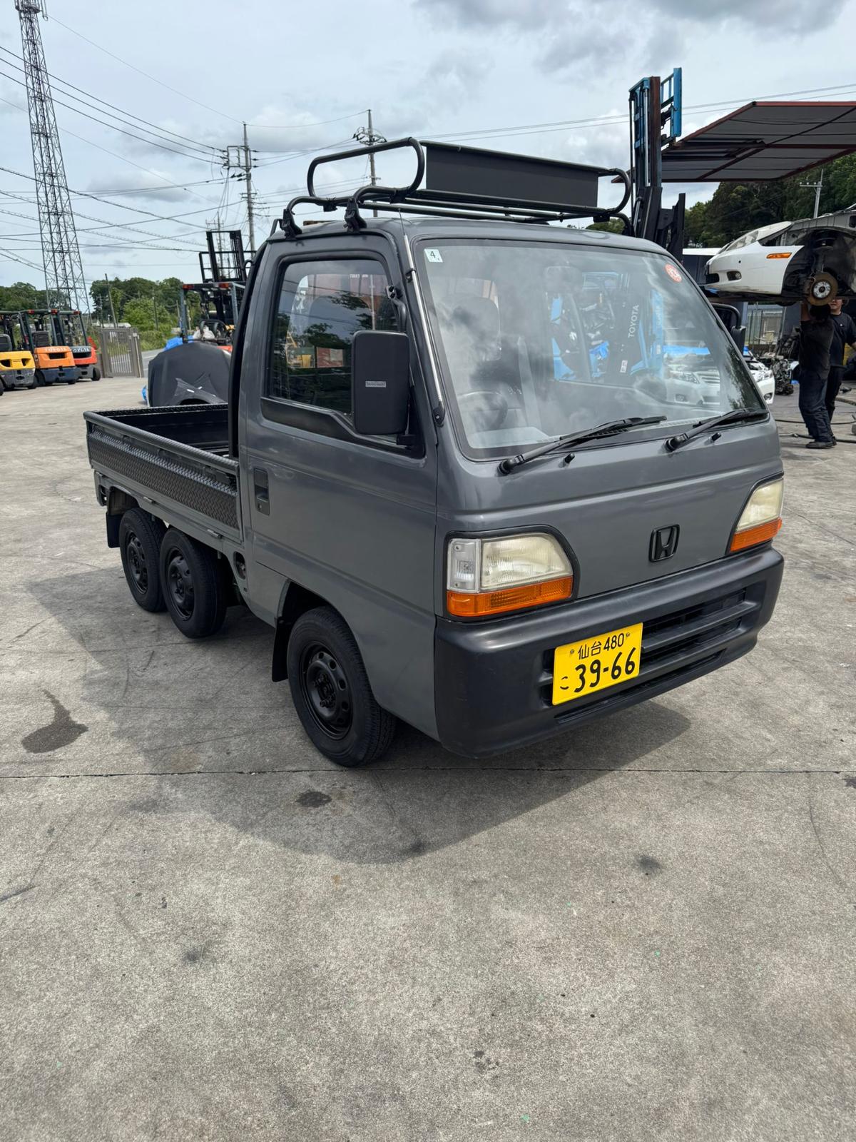 JDM Honda Acty 4x4 kei truck imported from Japan