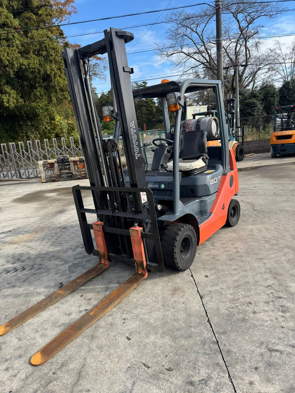 2008 Toyota Compact Forklift LPG