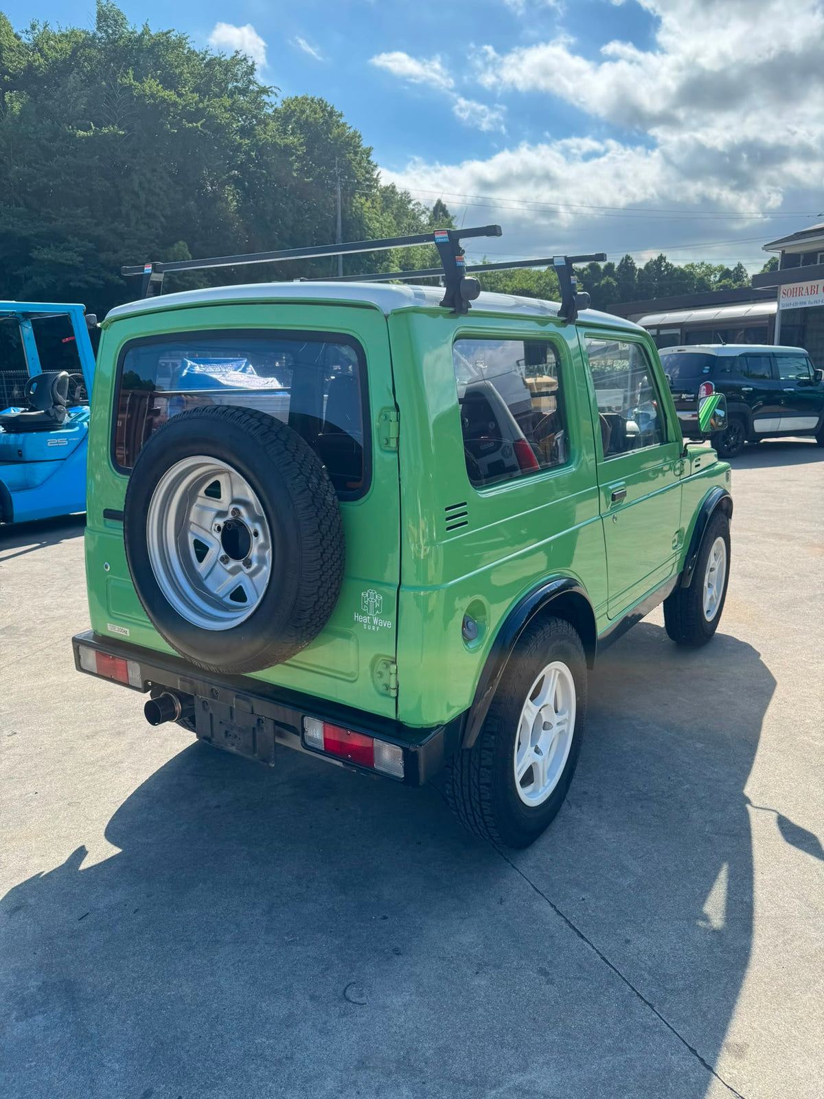 Green 1992 Suzuki Jimny 4x4 kei SUV, photo 4 of 12