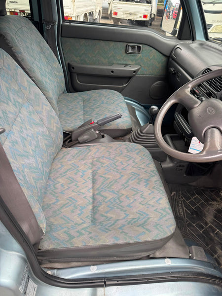 1998 Daihatsu Hijet Van 4x2, photo 7 of 9