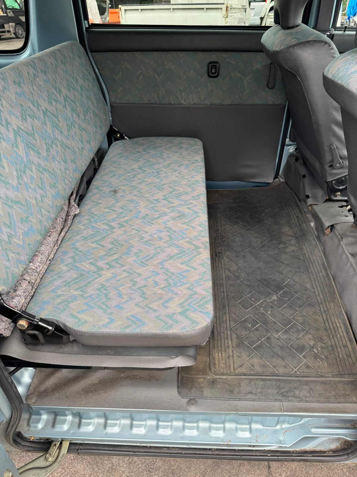 1998 Daihatsu Hijet Van 4x2, photo 8 of 9