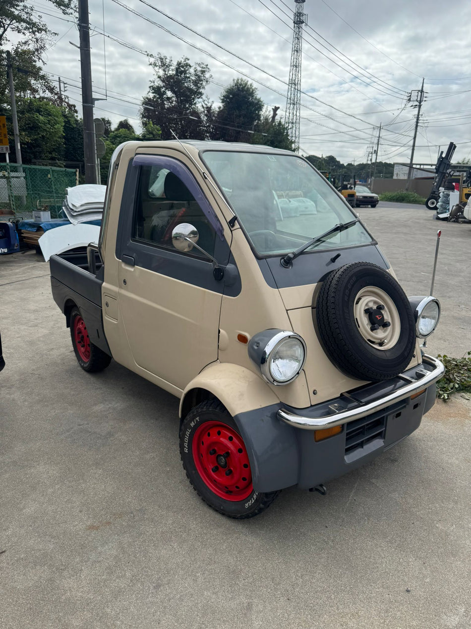 Beige 1996 Daihatsu Midget II kei truck
